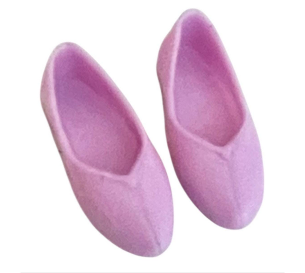 Curvy Doll Shoes: Flat Feet, Assorted Colors