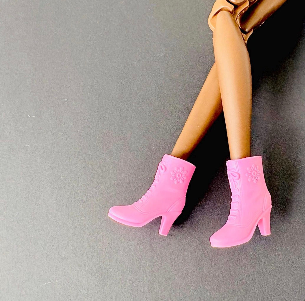 Fashion Doll Pink and White Boots, Black Sling backs High Heels