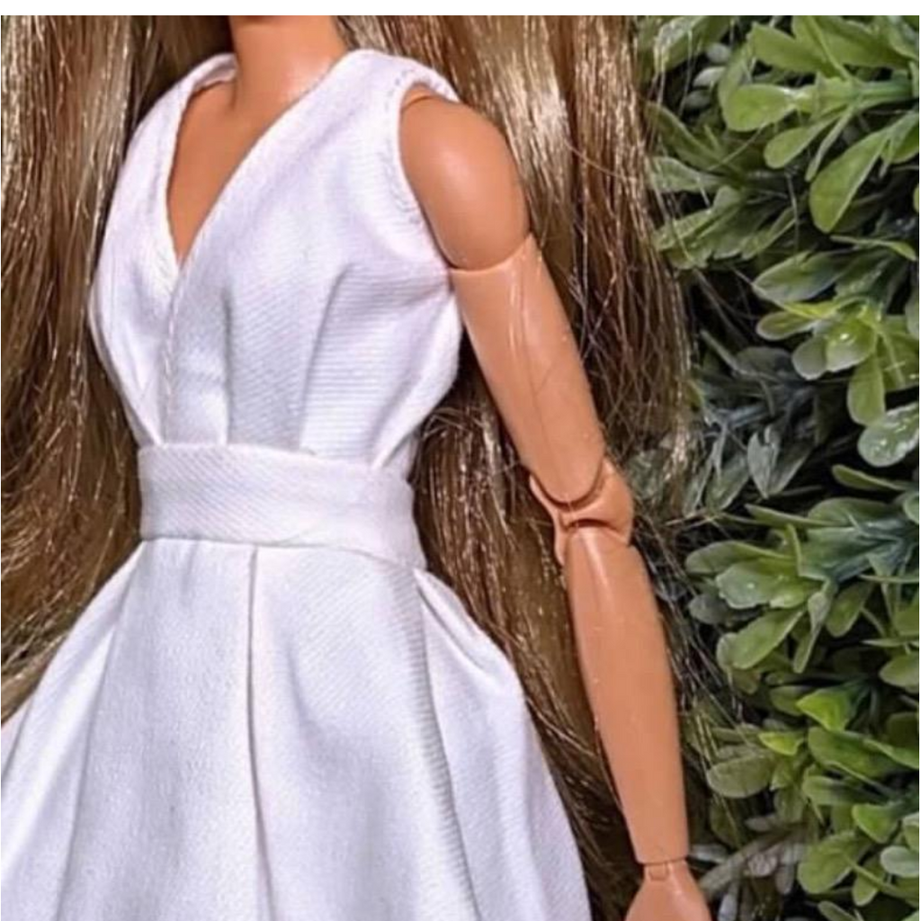 White Vintage Look Doll Dress for 11.5 inch Fashion Doll, Elegant Party Gown Set