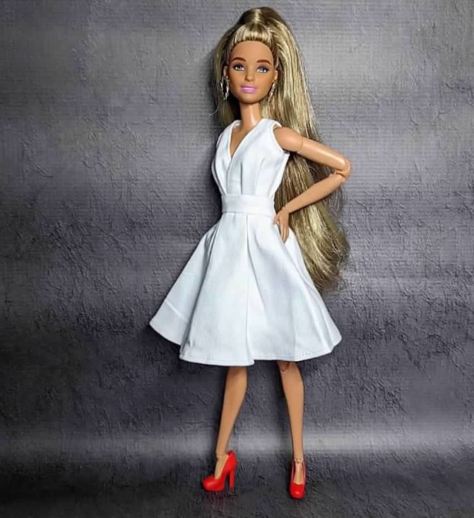 White Vintage Look Doll Dress for 11.5 inch Fashion Doll, Elegant Party Gown Set