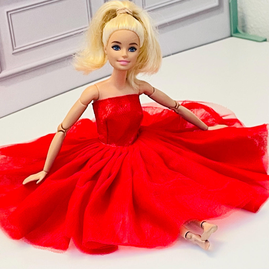 Fashion Doll Evening Gown: Luscious Layers Tafetta Dress with Shoes