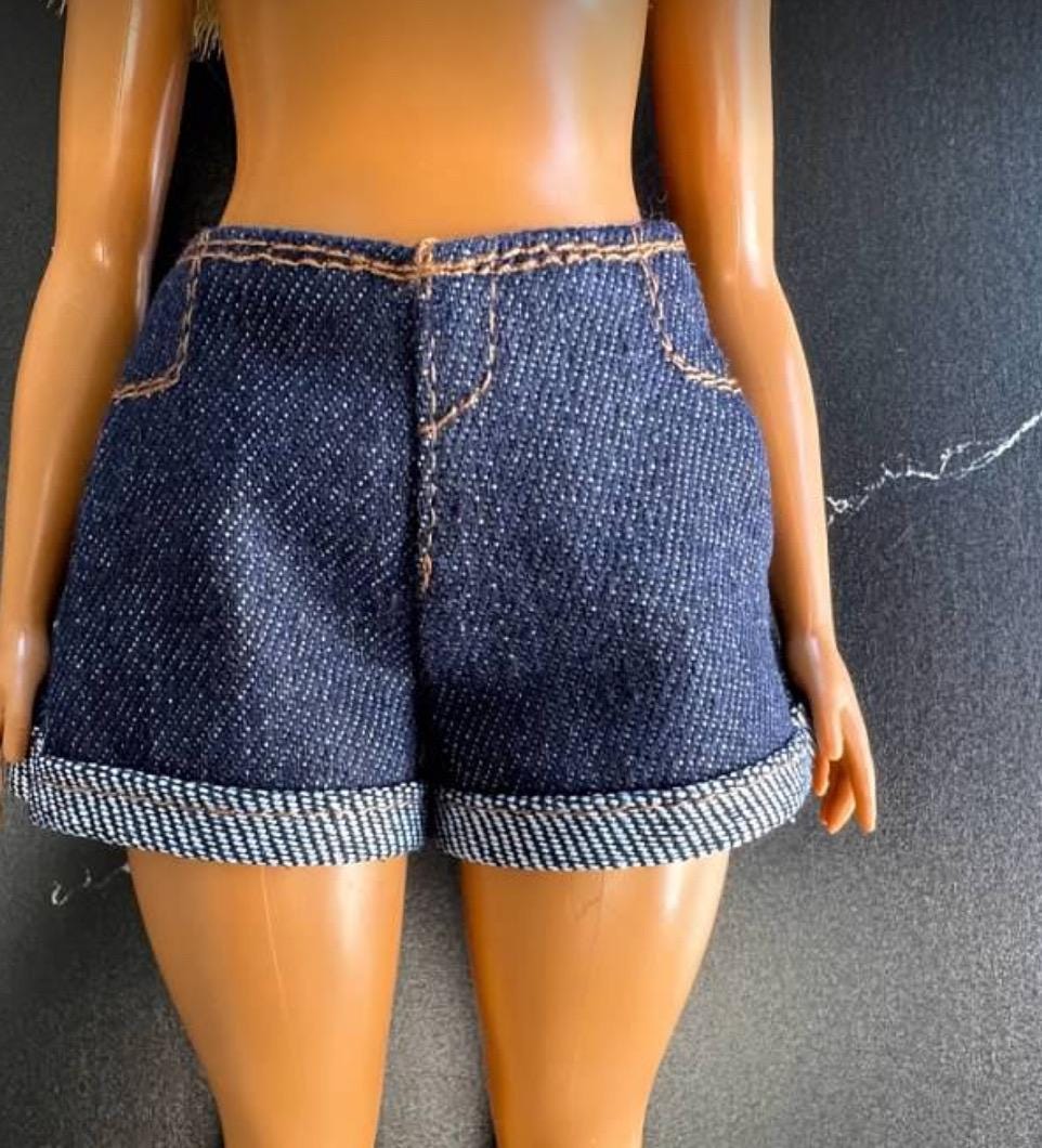 Curvy Doll Denim Jeans Outfit: Rainbow Top