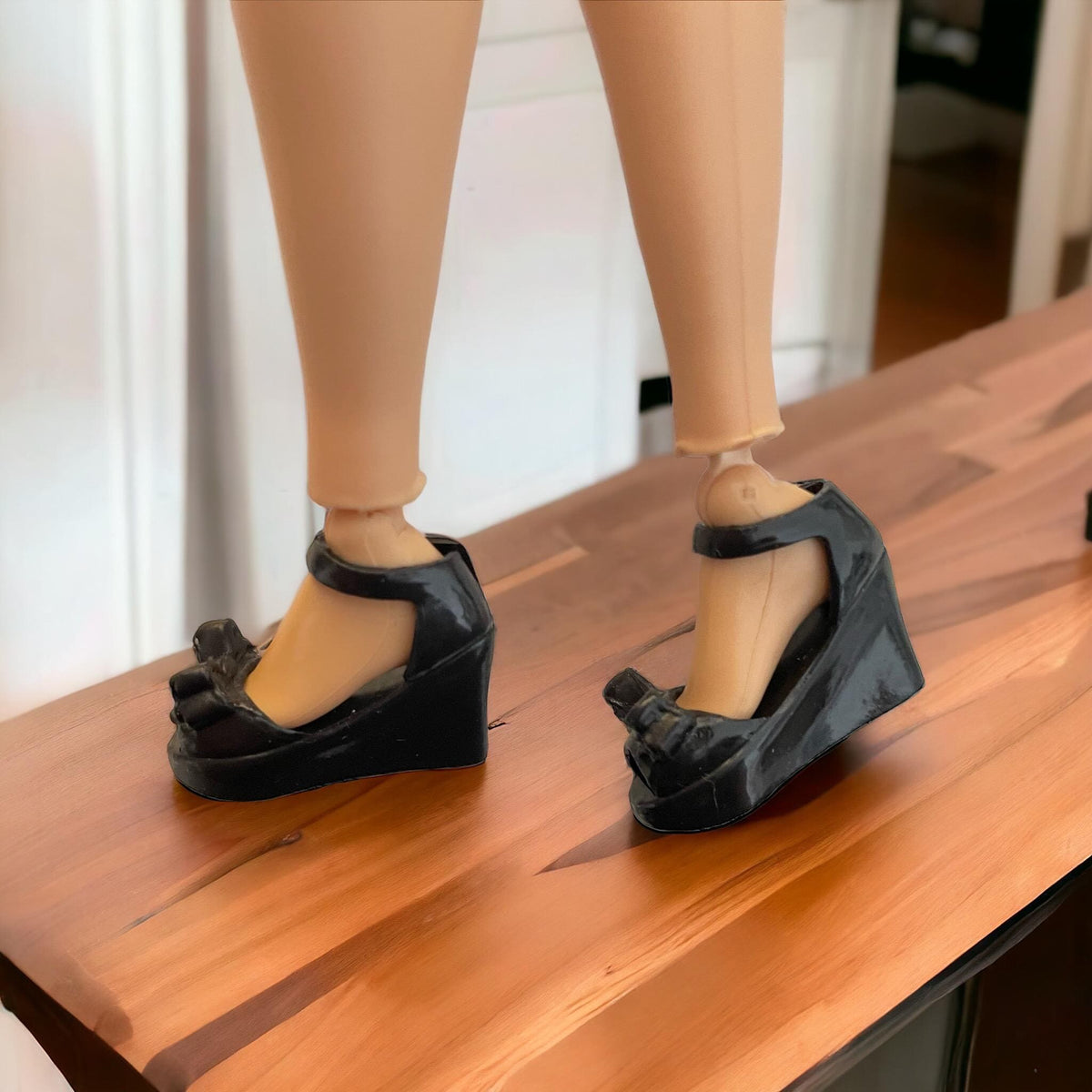 Gold Curvy Doll High Heels: MTM BJD Shoes, Assorted Colors