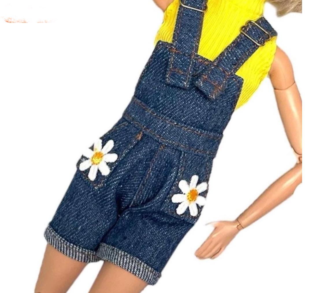 Fashion Doll overall Outfits Set: Tee shirts, Jeans and Separates