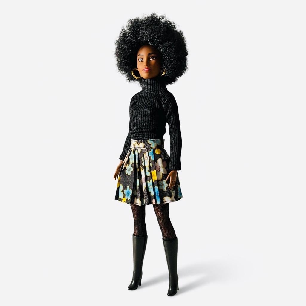 Pleated Doll Skirt: 1/6 Scale Floral Clothing